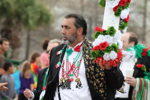 Man Parade Irish Parade Louisiana Flowers Festival
