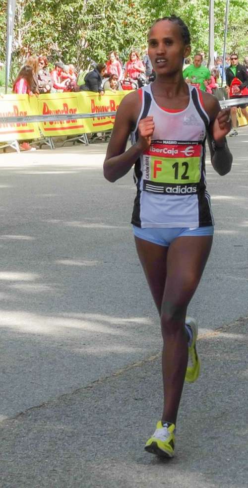 Marathon Run Corridor Madrid Kenyan Winning First