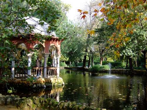 Maria Luisa Park Pond Seville Andalusia Spain