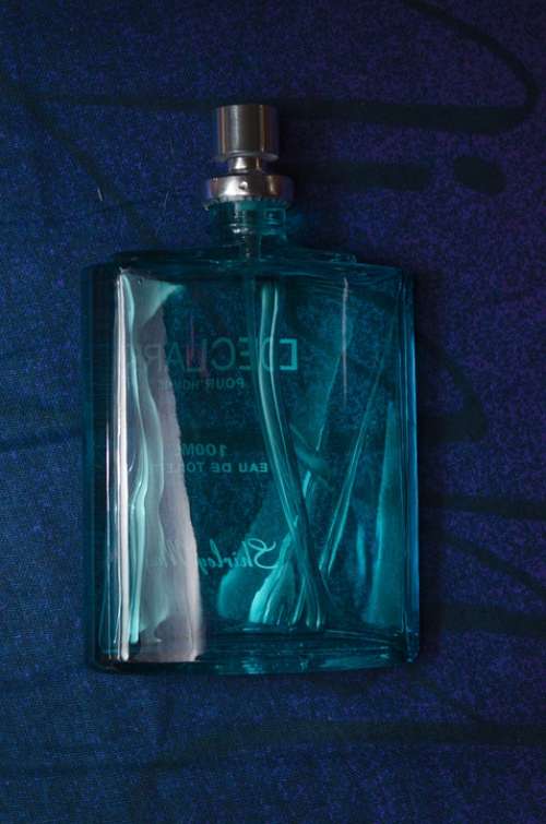 Men'S Perfume Perfumes Blue Perfume Bottle