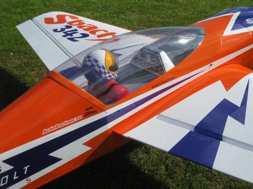 Model Airplane Colors Grass Summer Airfield Wings