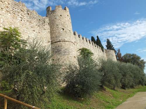 Moniga Del Garda Garda Castle Italy