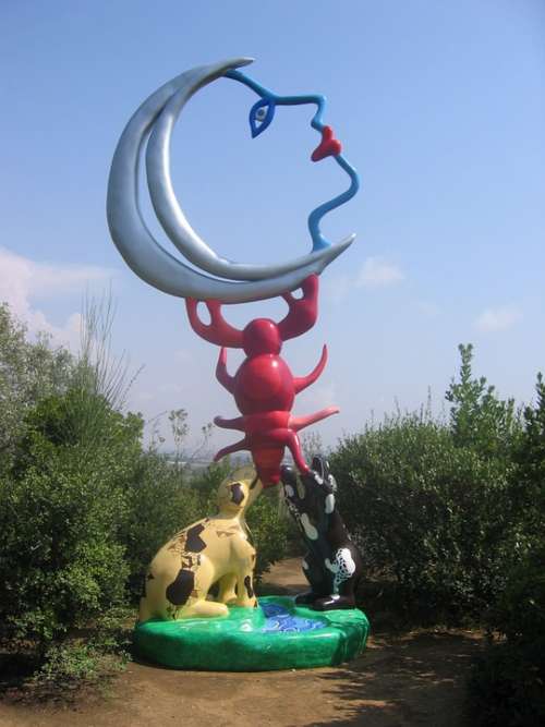 Moon Sculpture Tarot Garden Italy