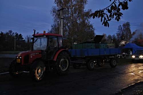 Morning Dawn Harvesting Tractor Car Vats