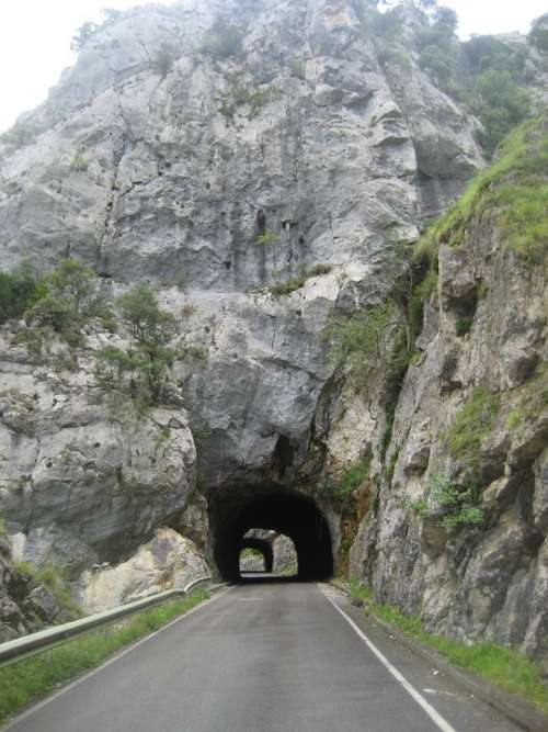 Mountain Tunnels Road Asturias Tunnel Via Cave