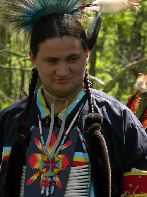 Native American Tribal Dance Powwow Culture