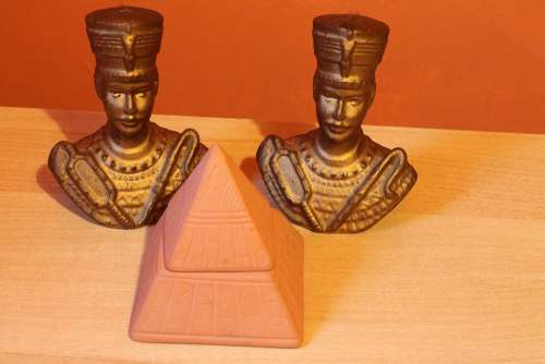 Nefertiti Egypt Figure Pyramid