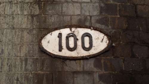 Number Sign Badge Wall Hundred Symbol 100