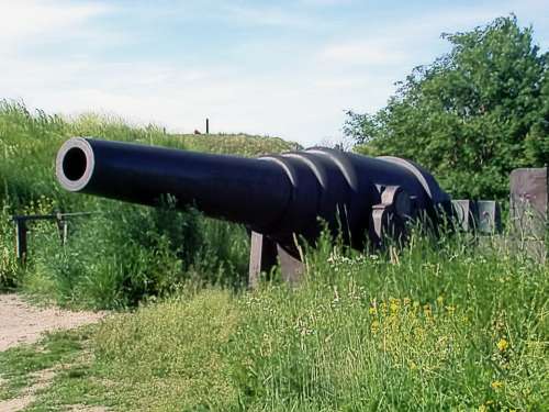 Old Coastal Cannon Cannon Sunny Sky Suomenlinna