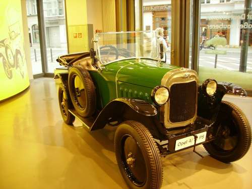 Oldtimer Exhibition Green Opel Classic Automobile