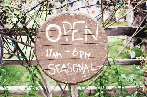 Open Sign Wooden Round Store Grunge Seasonal