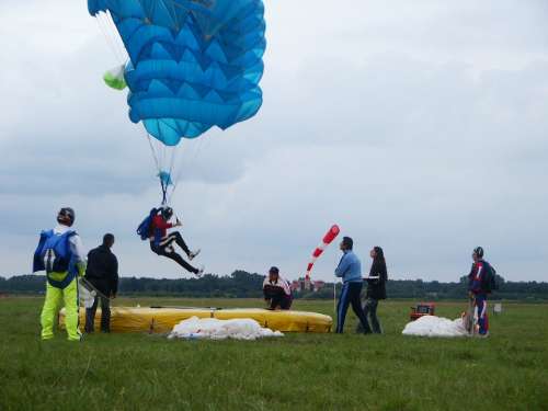 Parachute Parachutes Competition Go To