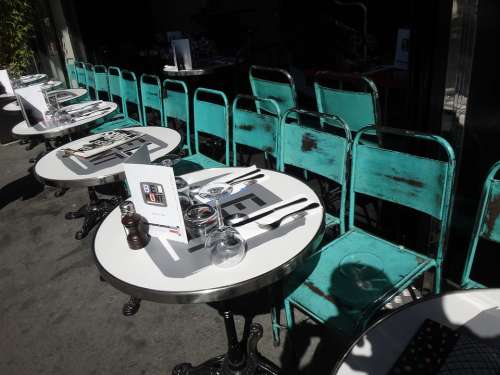 Paris Cafe Green Chair Table