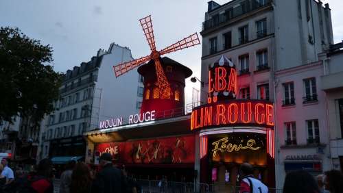 Paris Moulin Rouge Pleasure Variety Red Mill