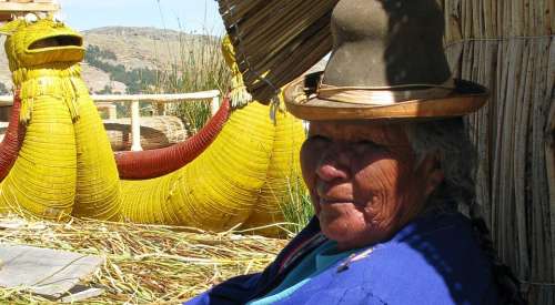 Peru Titcacasee Uros Floating Islands Woman