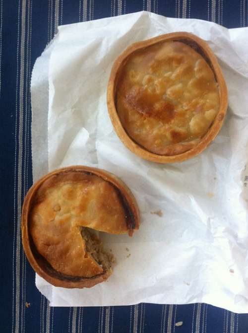 Pies English Food Lunch Homemade Snack Cooked