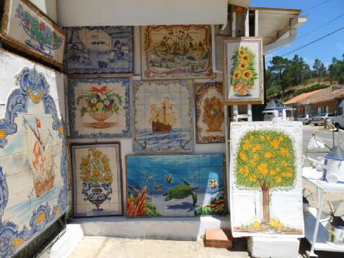 Portugal Algarve Ceramic Painted Flow