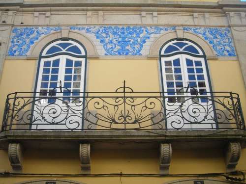 Portugal Window Balcony City Facade South