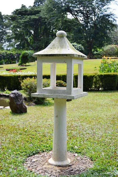 Post Shape Silhouette Garden Decoration Concrete