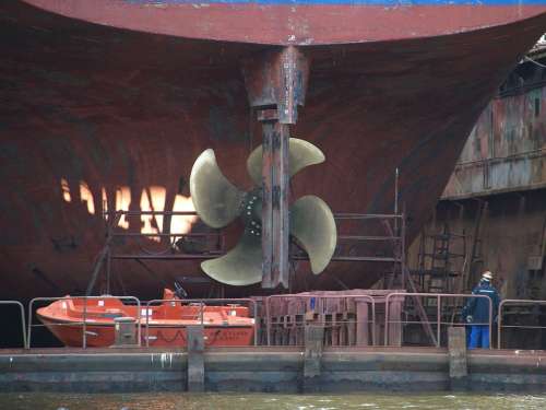 Propeller Hamburg Port Shipyard Dock Floating Dock