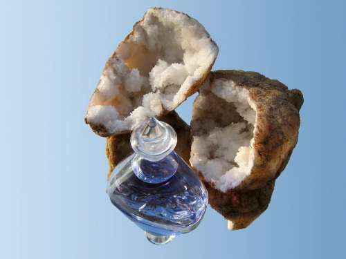 Quartz Gem Minerals Broken Up Halves Druze Bottle