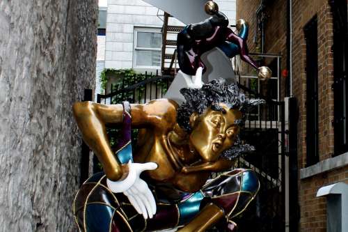 Quebec Sculpture Art Gold