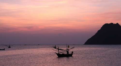 Quiet Calm Serene Solitary Sunrise Boat Peace