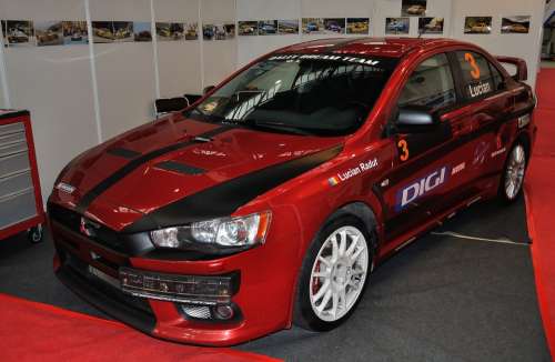 Racing Car Mitsubishi Lancer Tuning Expo Car