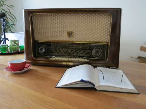 Radio Receiver Radio Device Old Nostalgia Antique