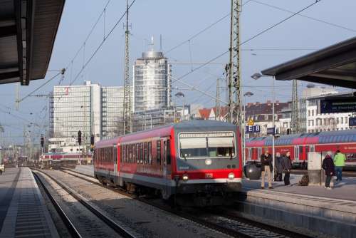 Railway Station S Bahn Red Tracks Track Platform