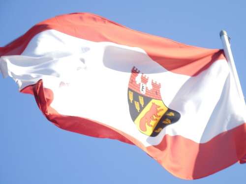 Reinickendorf Flag Blow Flutter Wind Red White