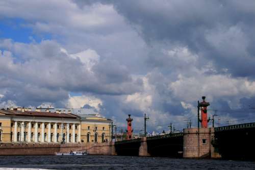 River Neva Buildings Rostral Columns