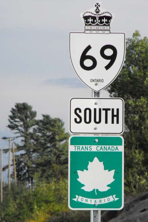Road Sign Landmark Ontario Highway Trans Canada