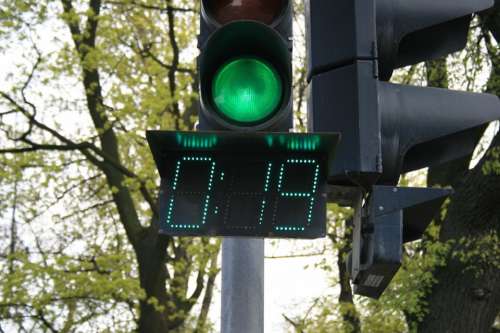Robot Light Green Seconds Timer Safety Street