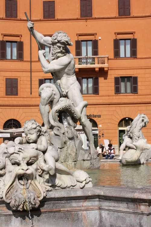 Rome Piazza Navona Statue Baroque Neptune Fight