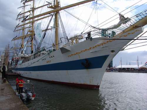 Sail Sailing Vessel Bremerhaven Ships Sailing Boat