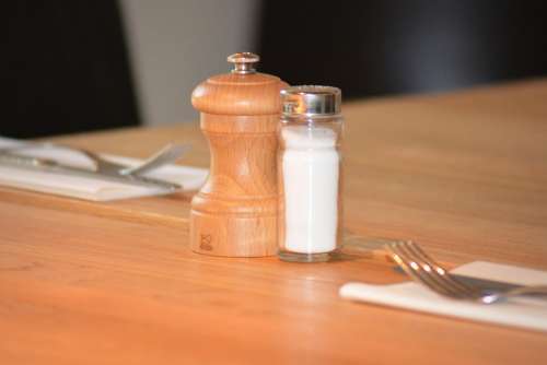 Salt Shaker Pepper Mill Pepper And Salt Cutlery