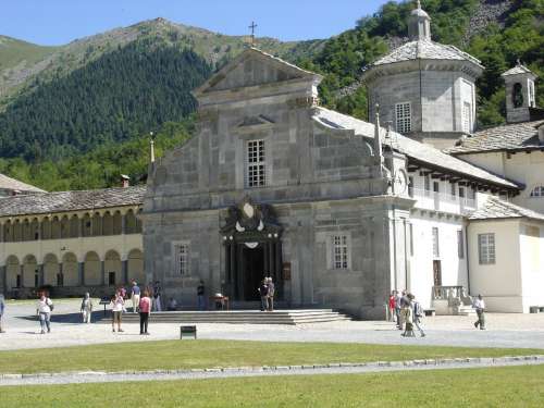 Santuario Di Oropa Church Italy Oropa Sanctuaries