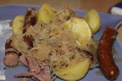 Sauerkraut Sausage Potato Eat Food Lunch Cooked