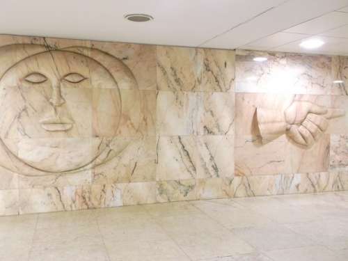 Sculpture Wall Lisbon Metro Saldanha