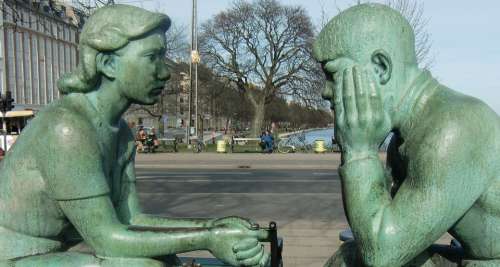 Sculpture Couple Speak Think