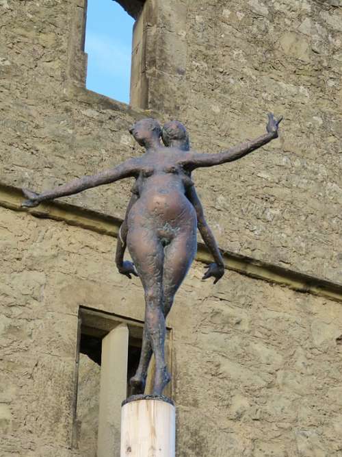 Sculpture Bronze Exhibition Woman Act Art