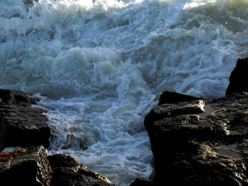 Sea Water Ocean Surf Surge Rocks White Foam