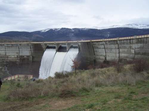 Segovia Dam Pontoon Spillway Civil Works