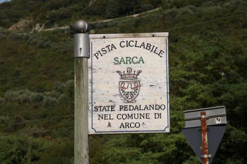 Shield Sarca Valley Italy Tradweg