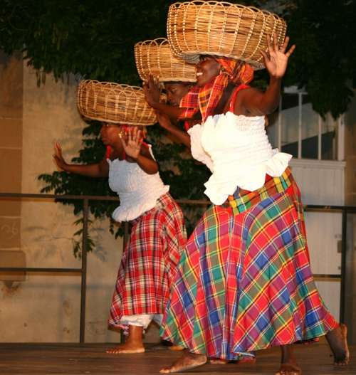 Show Dance Caribbean Women Color