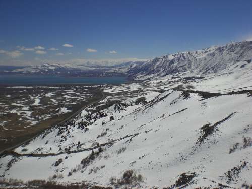 Sierra Nevada Snow Capped California Scenery Winter