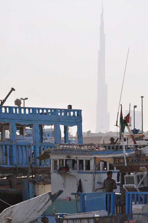 Skyscraper Dubai Harbor Boat Emirates Dock Ship