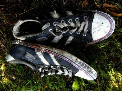 Sneaker Old Dirty Vintage Broken Sport Expired