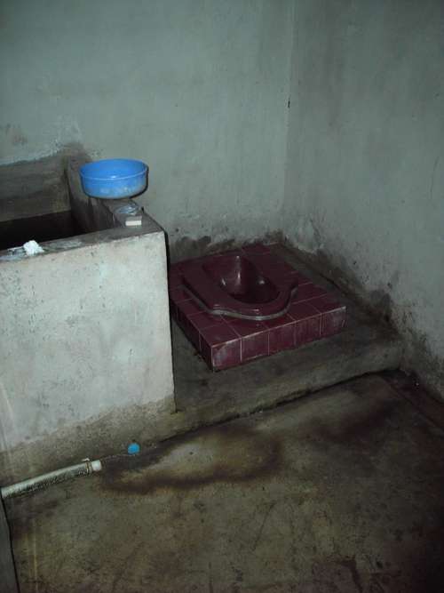 Squatting Toilet Hockklo Urinal Toilet Wc Thailand